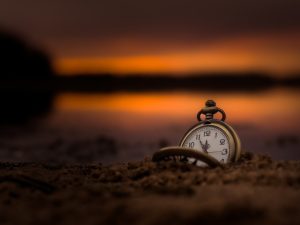 hourglass-8353745_1280